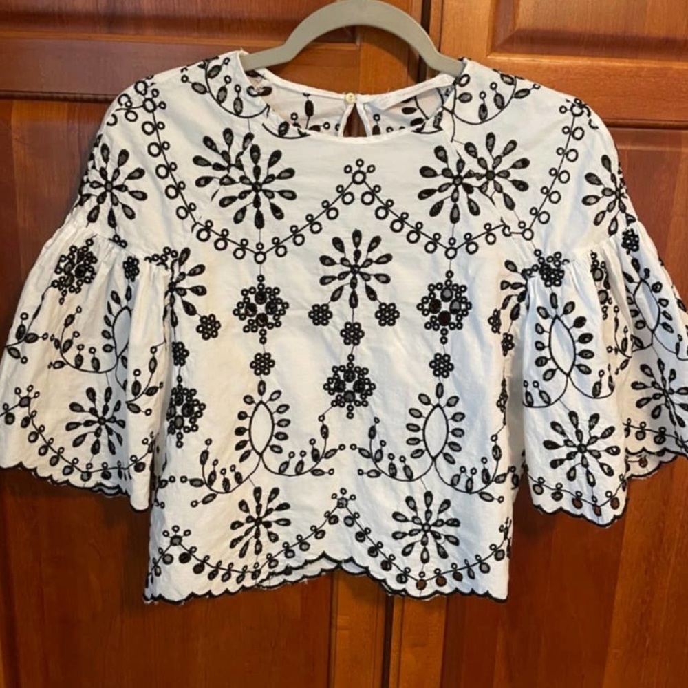 Zara Black and White Embroidered Blouse